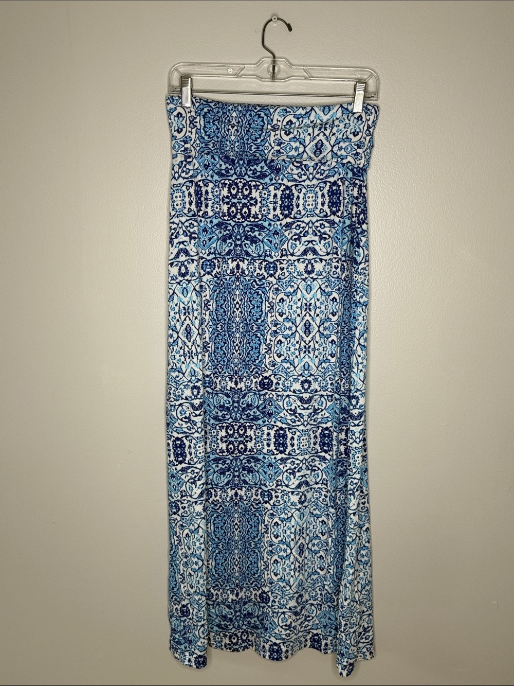 Cynthia Rowley Blue Patterned Maxi Skirt Size Medium